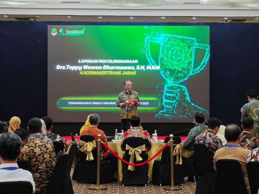 Pemerintah Provinsi Jawa Barat melalui Dinas Tenaga Kerja dan Transmigrasi (Disnakertrans) menyelenggarakan penghargaan Keselamatan dan Kesehatan Kerja (K3) Tingkat Provinsi Jawa Barat 2023