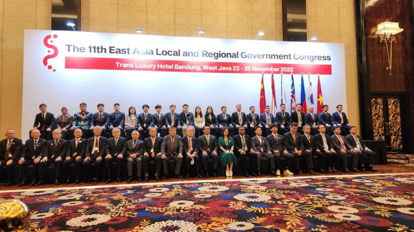 Pemerintah Provinsi Jawa Barat sukses menjadi tuan rumah dalam kongres Pemerintah Daerah se-Asia Timur atau East Asia Local and Regional Government Congress (EALRGC) ke-11 tahun 2022.
