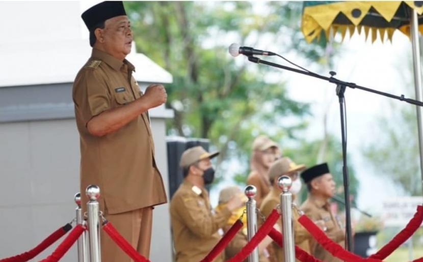 Pemerintah Provinsi Kalimantan Selatan (Kalsel) menggelar apel gabungan, di halaman kantor Setda Provinsi Kalimantan Selatan, Banjarbaru Senin (1/8/2022) pagi.