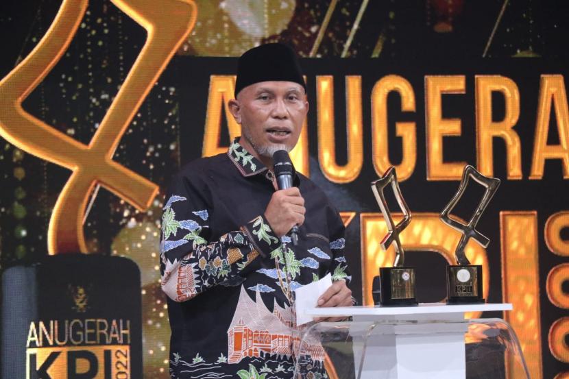 Pemerintah Provinsi Sumatera Barat (Sumbar) terpilih sebagai Pemerintah Daerah Peduli Penyiaran dari Komisi Penyiaran Indonesia (KPI) tahun 2022. 