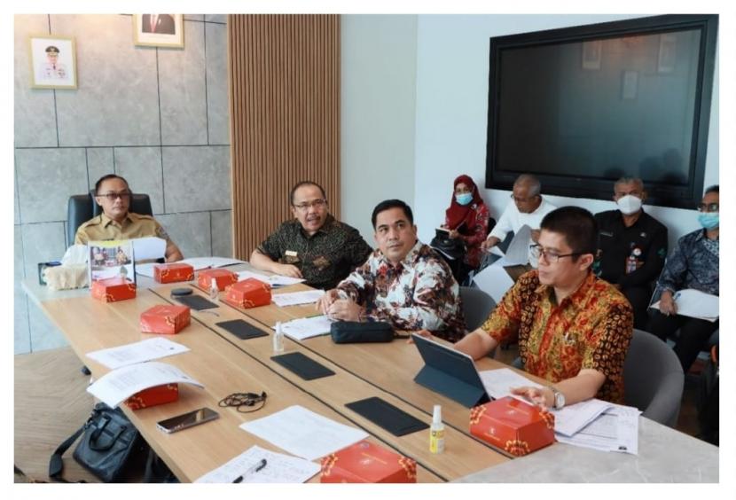 Pemerintah Provinsi Sumatera Barat (Sumbar) terus berbenah mematangkan persiapan jelang pelaksanaan Musabaqah Tilawatil Quran (MTQ) Korps Pegawai Republik Indonesia (Korpri) ke-VI tingkat nasional tahun 2022 yang akan digelar di kota Padang November nanti.
