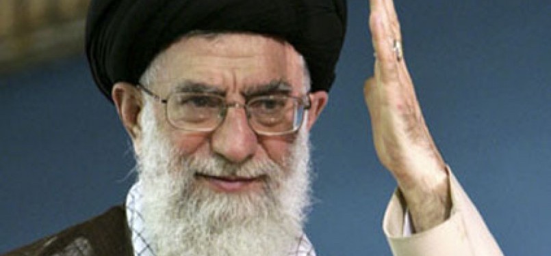 Pemimpin Besar Revolusi Islam Iran atau Rahbar, Ayatullah al-Udzma Sayyid Ali Khamenei