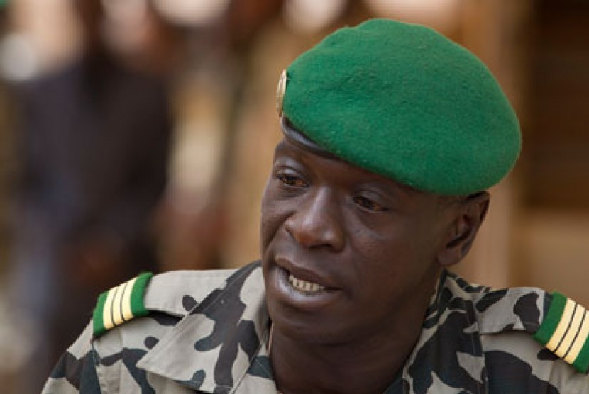 Pemimpin kudeta Mali, Kapten Amadou Haya Sanogo.