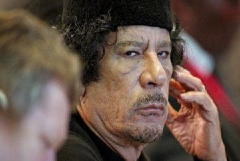 Mantan Pemimpin Libya Muammar Gaddafi -- Mummar Gaddafi rupanya pernah menjadikan mualaf beberap supermodel dunia