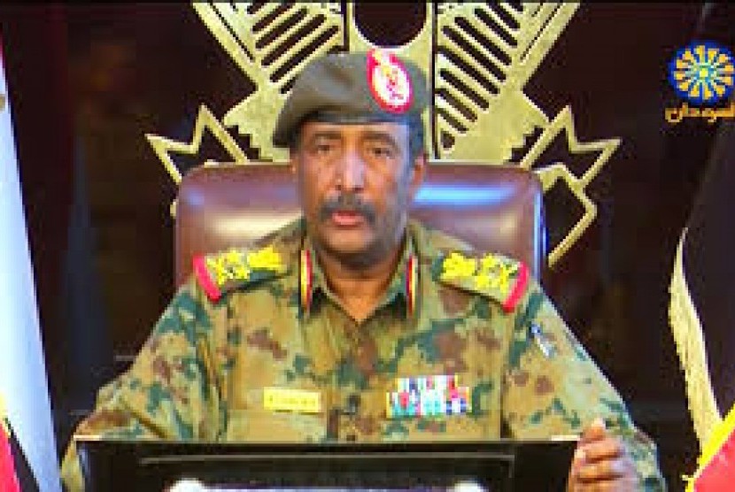 Pemimpin militer baru Sudan Jenderal Abdel Fattah al-Burhan.