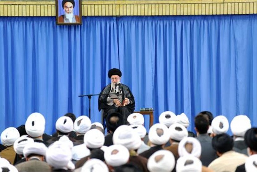 Pemimpin Revolusi Islam Ayatollah Seyyed Ali Khamenei.