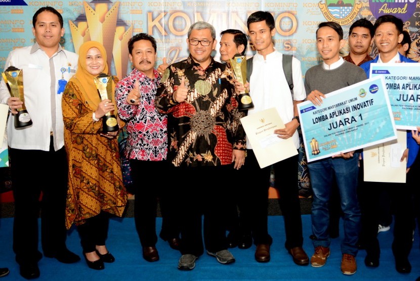  Pemkab Tasikmalaya Raih Juara Pertama Kominfo Award Jabar