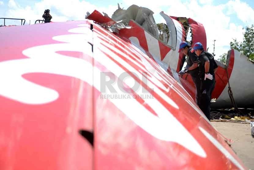 AirAsia QZ8501 search operation (Republika/Wihdan)