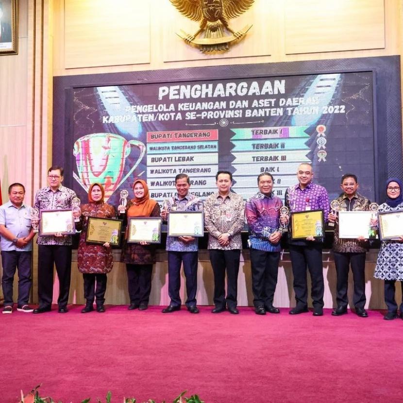 Pemprov Banten Apresiasi Pemkab Tangerang Juara Pengelolaan Uang dan Aset Terbaik