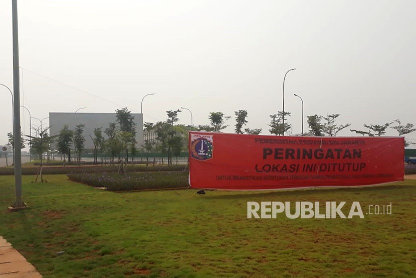 Pemprov DKI Jakarta resmi menyegel Pulau C dan D hasil reklamasi di Teluk Jakarta, Kamis (7/6).