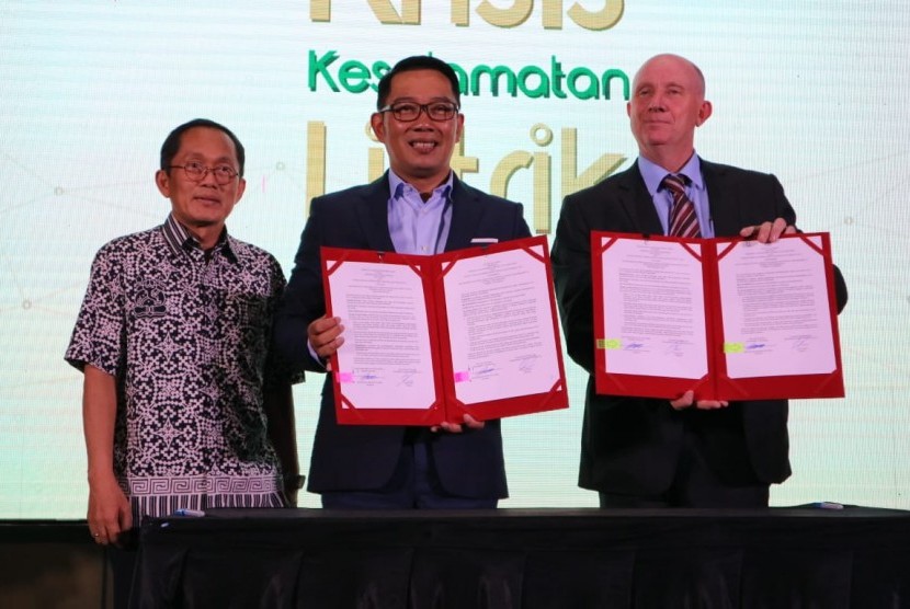 Pemprov Jabar menggandeng International Copper Association (ICA) untuk mengaudit setiap rumah penduduk melalui survei peralatan listriknya mulai 2019-2024.