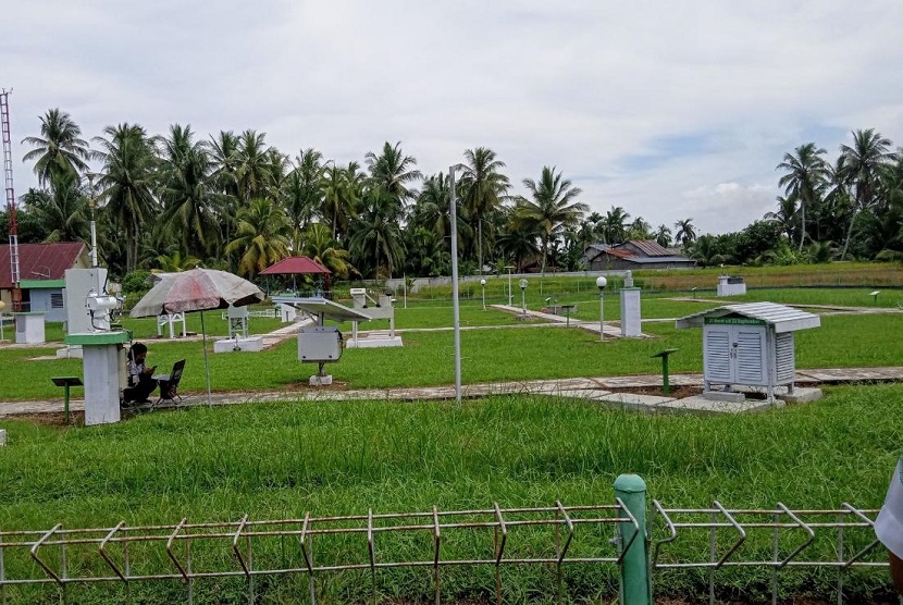 Pemprov Kalimantan Barat melakukan pemantauan ke lapangan terkait intensitas Organisme Penganggu Tumbuhan (OPT) sebagai langkah antisipasi