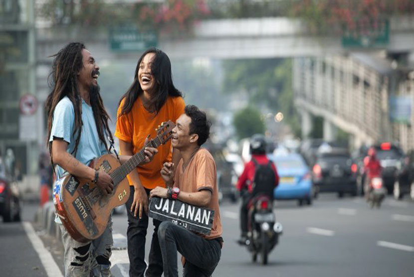Pemusik jalanan Jakarta