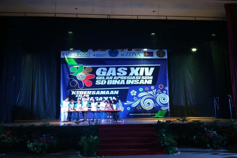 Penampilan salah satu ekskul SD Bosowa Bina Insani dalam acara Gelar Apresiasi Seni (GAS) XIV di Bogor, Jawa Barat, Sabtu (23/4).