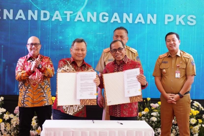 Penandatanganan kerja sama dilakukan antara Taspen Properti Bayu Setyo Utomo, Pemerintah Provinsi Sulawesi Utara yang diwakili oleh Badan Kepegawaian Daerah Sulawesi Utara Jemy Stani Kumendong, dan Direktur Utama Bank SulutGo Revino M. Pepah.