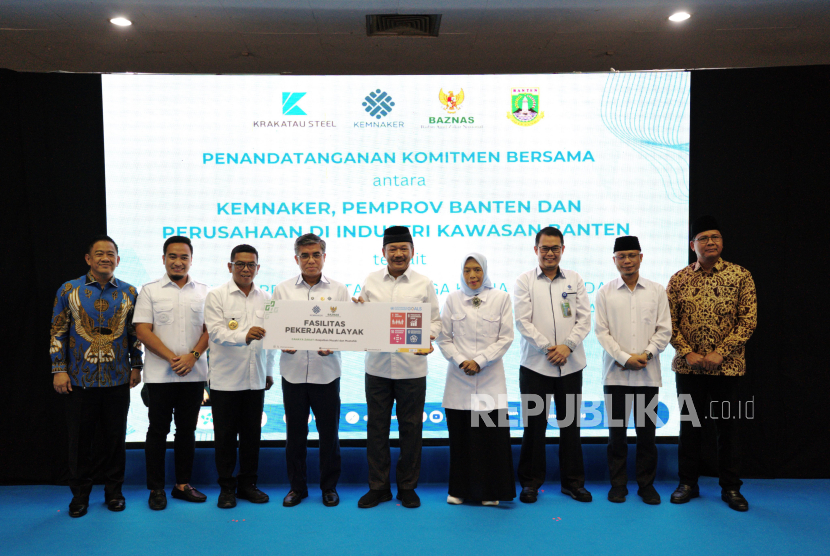 Penandatanganan komitmen bersama promosi penempatan tenaga kerja disabilitas di Provinsi Banten.