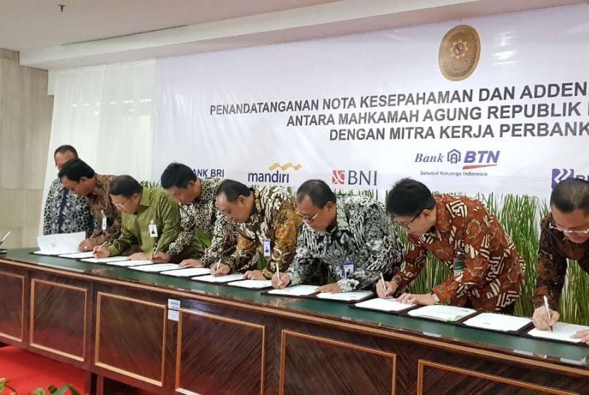 Penandatanganan Nota Kesepahaman antara Mahkamah Agung RI dan Bank Rakyat Indonesia tentang Penyediaan dan Pemanfaatan Layanan Jasa Perbankan.