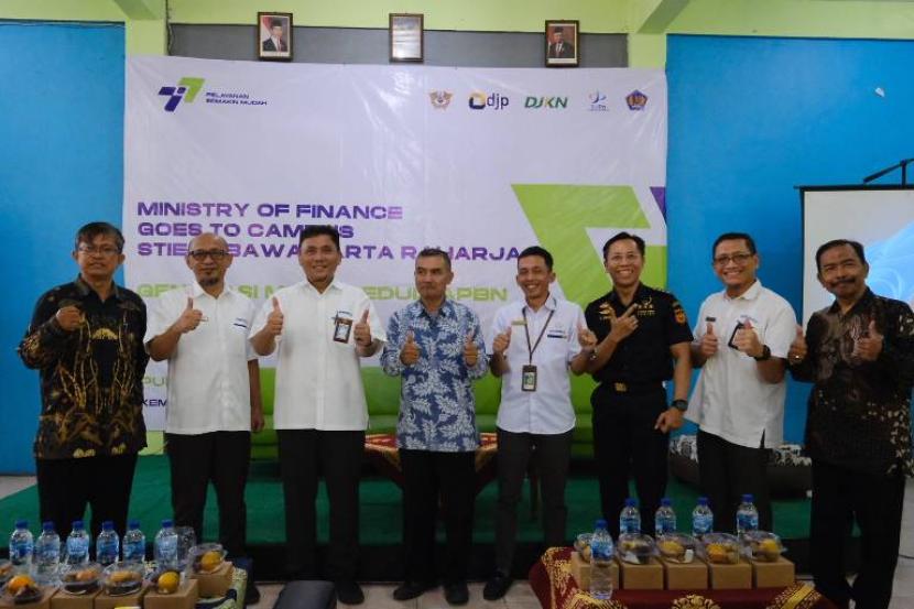 Penandatanganan nota kesepahaman (MoU), Kemenkeu Satu Sulawesi Tenggara (Sultra) jalin kerja sama dengan Universitas Muhammadiyah Kendari (UMK) beberapa waktu lalu
