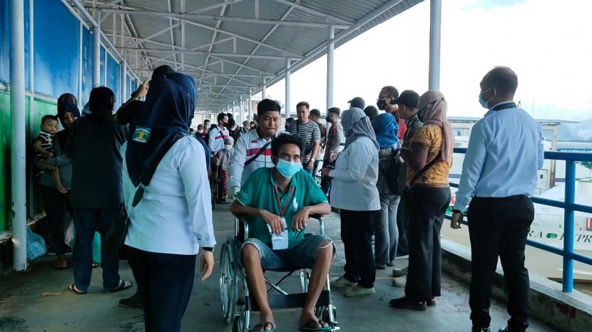 Penanganan pemulangan 239 Pekerja Migran Indonesia (PMI) yang di deportasi dari Sabah, Malaysia.