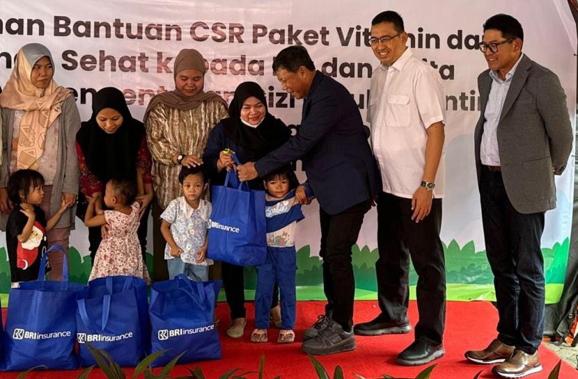 Penanganan stunting menjadi salah satu agenda pemerintah pada bidang kesehatan.