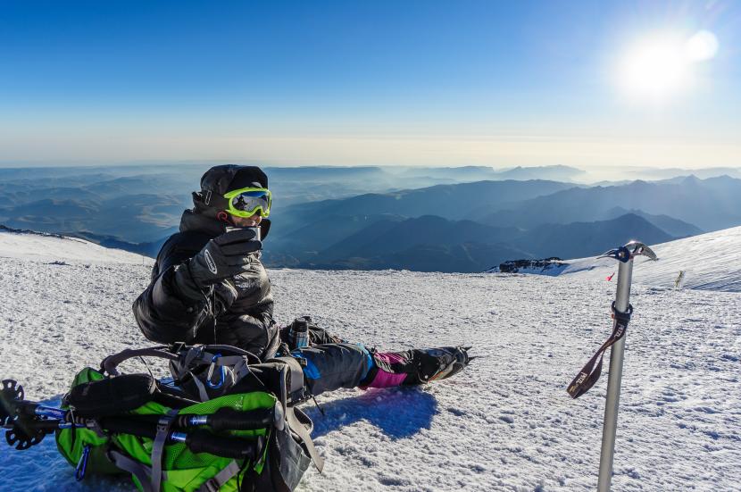 Pendaki Gunung dan Pemilik Merapi Mountain, Hendri Agustin