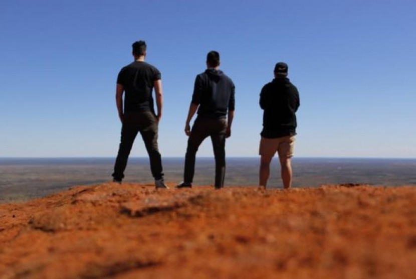 Pendaki Uluru akan dikenakan pasal perlindungan dan Pelestarian lingkungan.