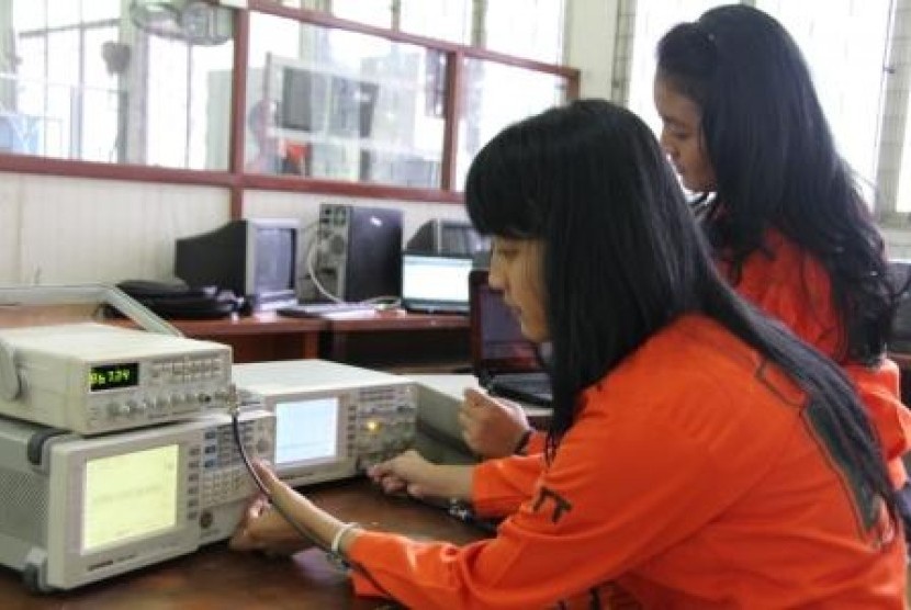 Pendidikan vokasi bagian upaya memberikan kompetensi bekerja. Foto ilustrasi pendidikan vokasi.