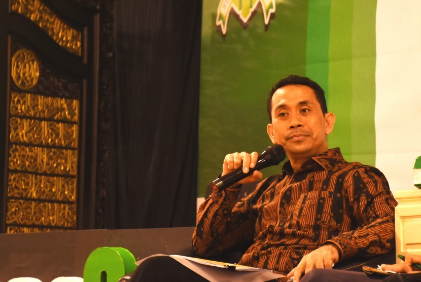 Pendiri Korps Alumni Himpunan Mahasiswa Islam Entrepreneur (KAHMIPreneur), Kamrussamad.