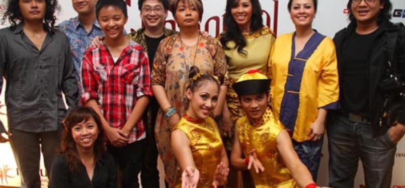 Pendukung Kabaret Oriental “Anak Emas Juragan Batik”