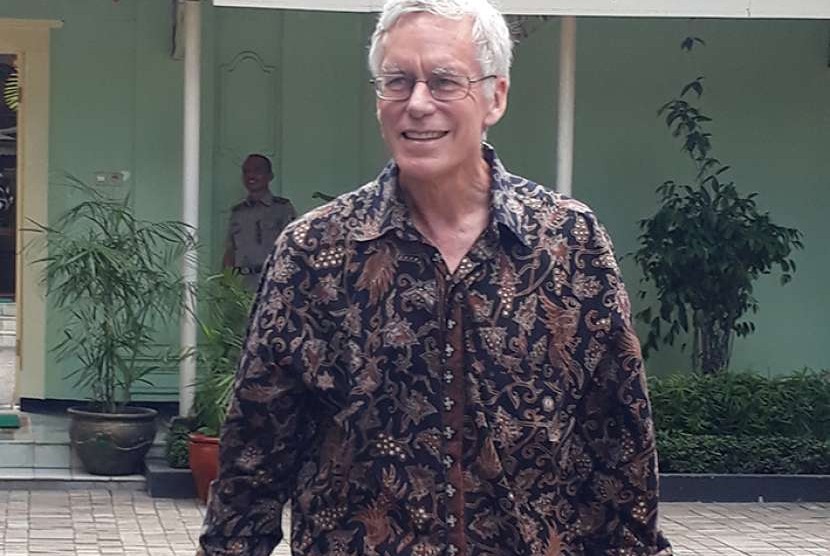 Peneliti manuskrip Jawa yang juga dosen Fakultas Humaniora Universitas Indonesia, Peter BR Carey.