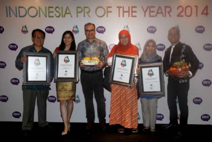 Penerima penghargaan PR Program of the Year 2014