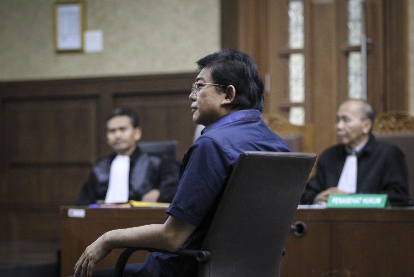 Pengacara Lucas saat menjalani sidang pembacaan dakwaan di Pengadilan Tipikor, Jakarta, Rabu (7/11/2018).