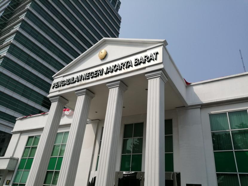 Pengadilan Negeri Jakarta Barat.