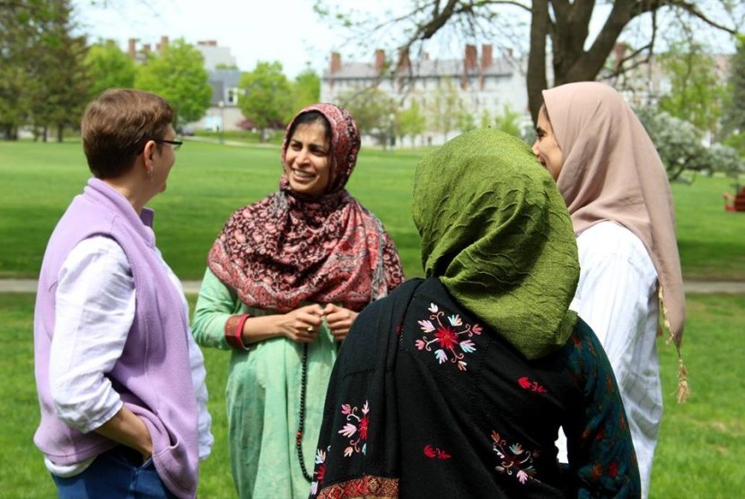 Pengajar Muslim di AS