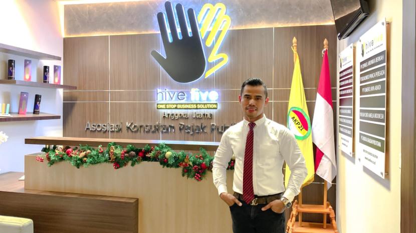 Pengamat pajak sekaligus CEO Hive Five, Sabar Lumban Tobing.