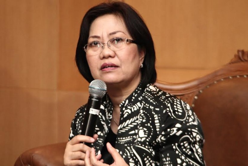 Pengamat politik LIPI Siti Zuhro, saat menghadiri diskusi kemajelisan di MPR, Senin (13/4)