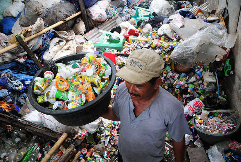 Pengelolaan sampah kota (ilustrasi)