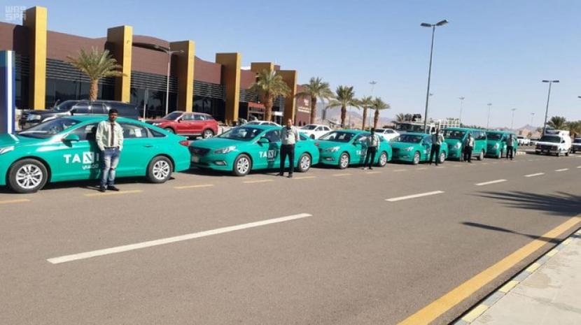 Pengemudi taksi di Arab Saudi. Aturan Baru, Arab Saudi Wajibkan Pengemudi Taksi Pakai Seragam
