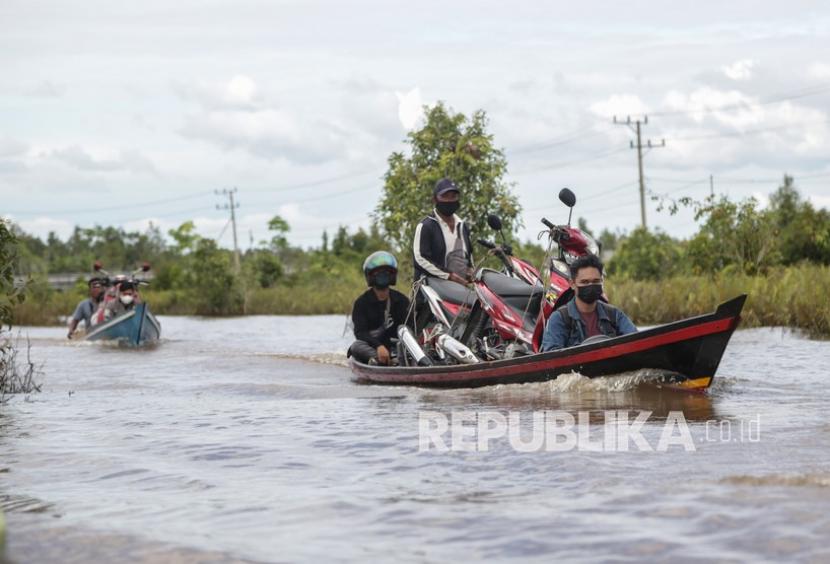 Satu balita meninggal dunia akibat banjir di Pahandut, Palangka Raya.