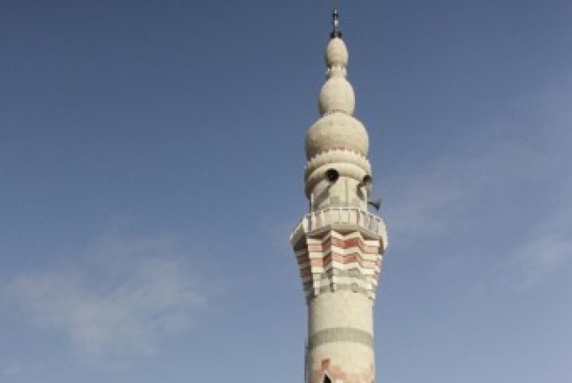  Pengeras Suara Masjid