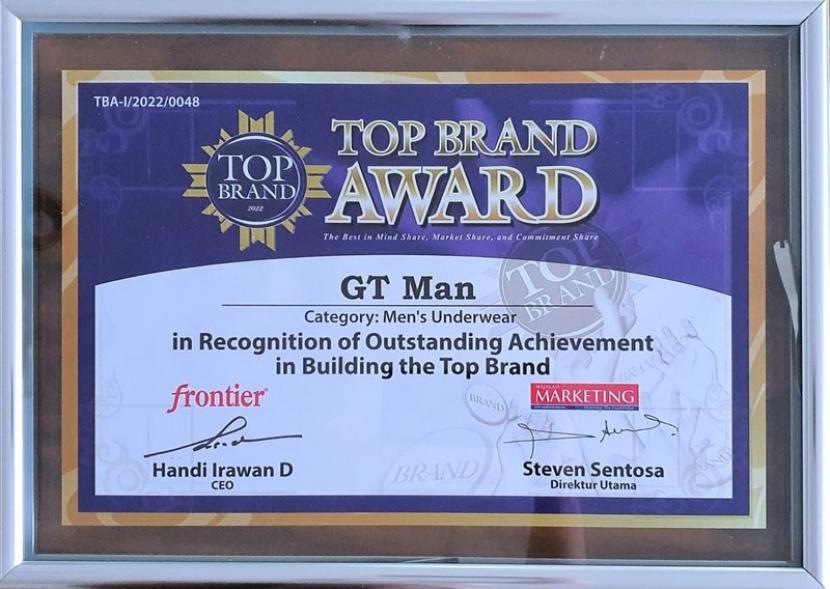 penghargaan Top Brand atas pencapaian brand GT Man.
