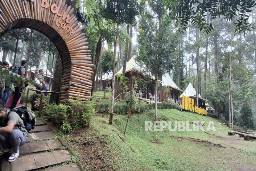 Penginapan Konsep Glamping di TWGC Lembang, Kabupaten Bandung Barat. 