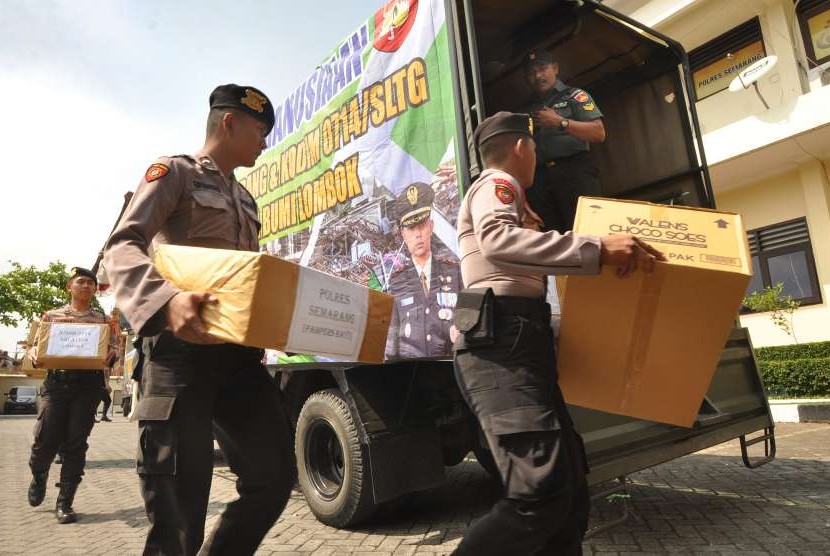 Pengiriman bantuan dari Polres Semarang dan Kodim 0714/ Salatiga ke Lombok.