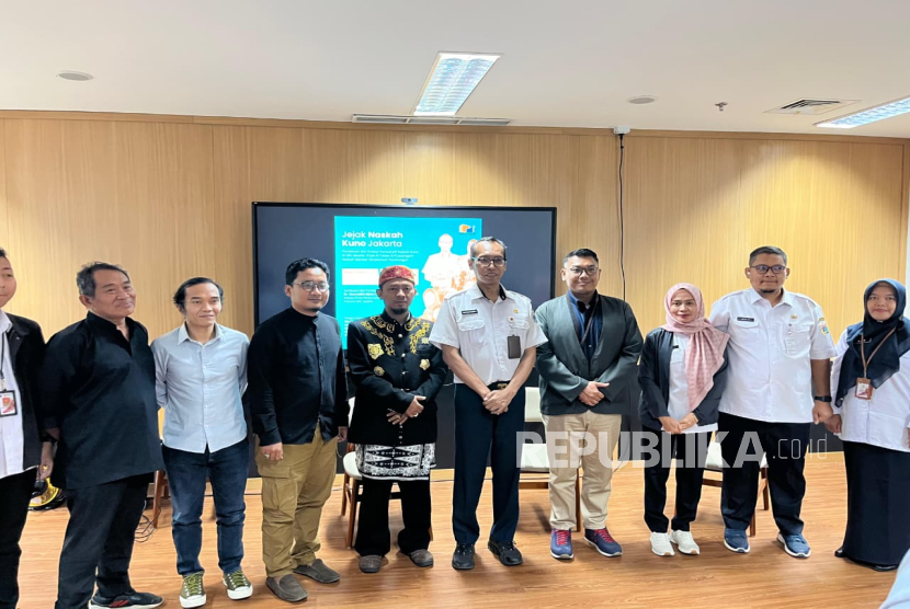 Dinas Perpustakaan dan Kearsipan DKI Ungkap Naskah Kuno Al-Fatawi dan Pecenongan