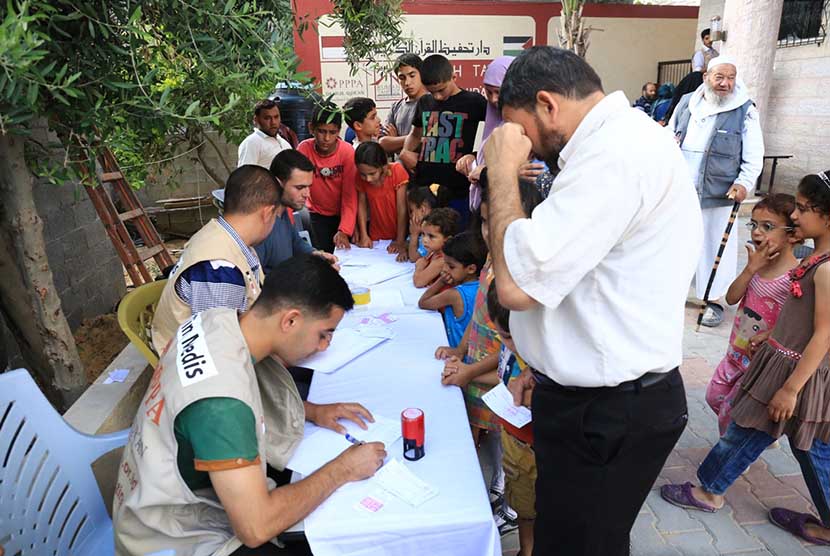Pengobatan gratis di Graha DAQU Gaza, Palestina.   (foto dok. Daqu Gaza)