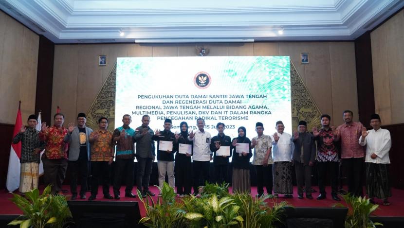 Pengukuhan Duta Damai Santri Jawa Tengah dan Regenerasi Duta Damai Regional Jawa Tengah, Kamis (15/6/2023).