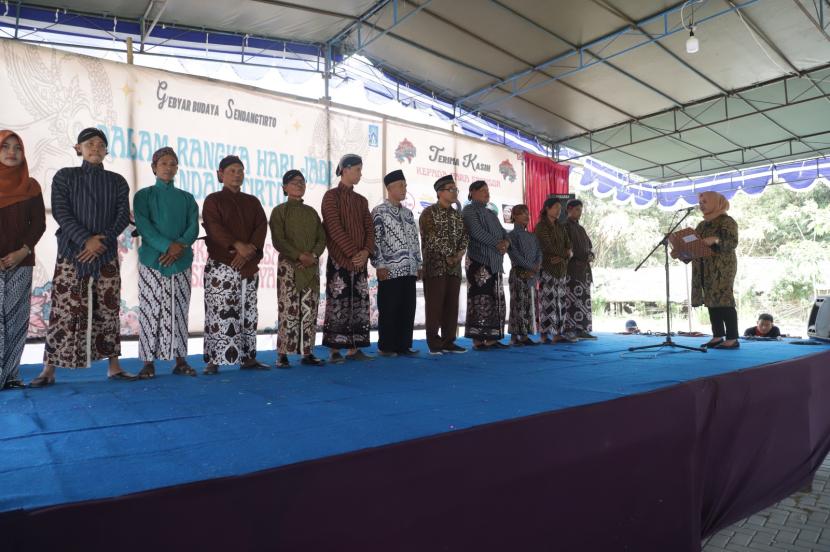 Pengukuhkan Kalurahan Sendangtirto Berbah sebagai Rintisan Kalurahan Budaya, di Embung, Sendangtirto, Sabtu (23/9). 