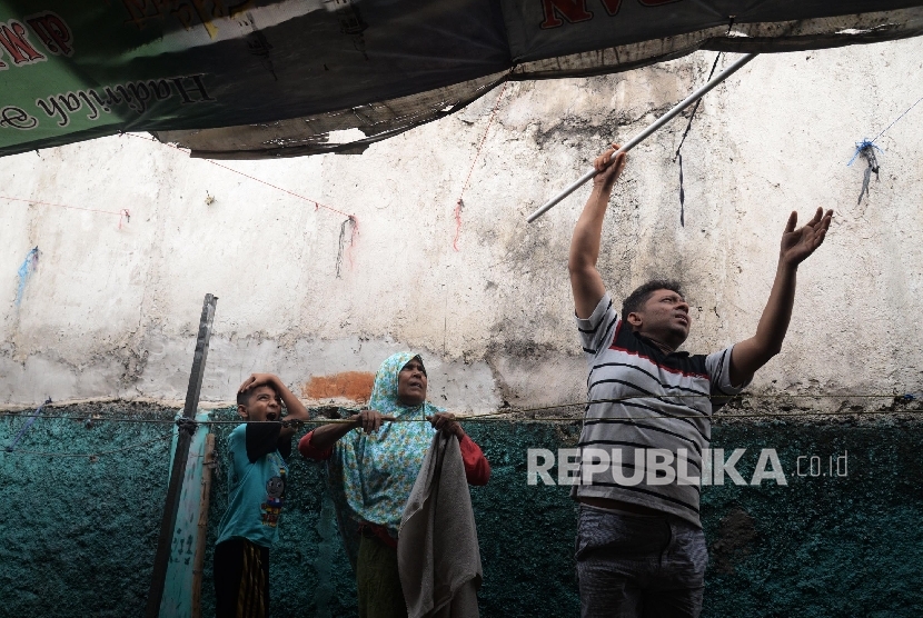 Pengungsi Rohingya tinggal di tiga rumah kontrakan di Jalan Anggrek, Cimanggis, Depok, Jabar, Selasa (5/9).