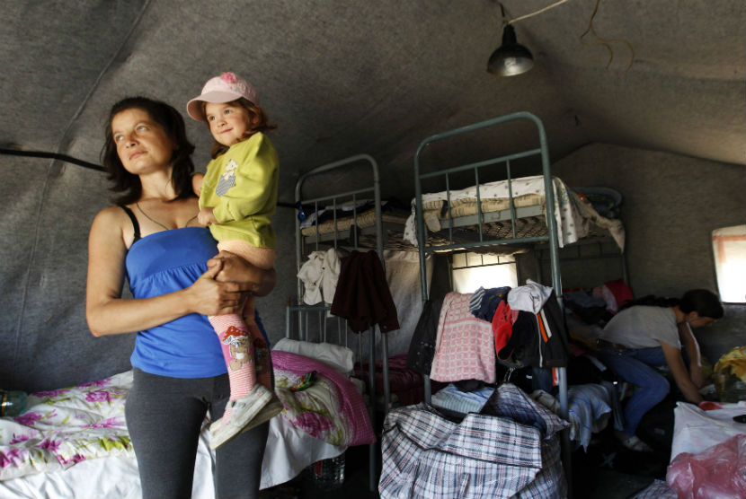 Pengungsi Ukraina tinggal di tenda-tenda sementara. (ilustrasi)