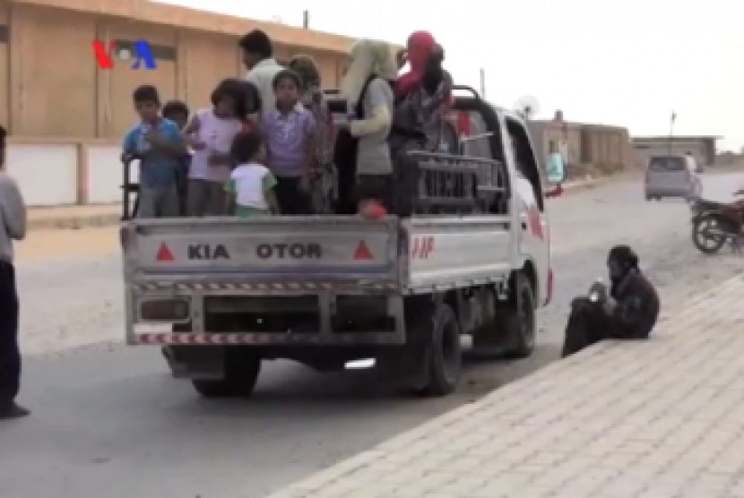 Pengungsi warga kota Sadad dari brutalitas gerakan ISIS